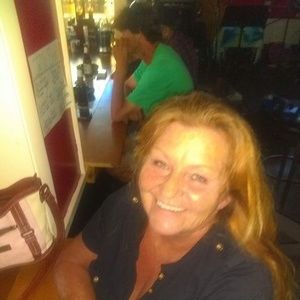 Meet your Posher, Joyce